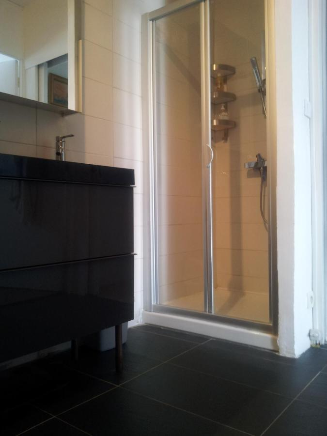 Chez Marie & Julien, 2 Pieces 44M2 Apartment อองทีบส์ ภายนอก รูปภาพ